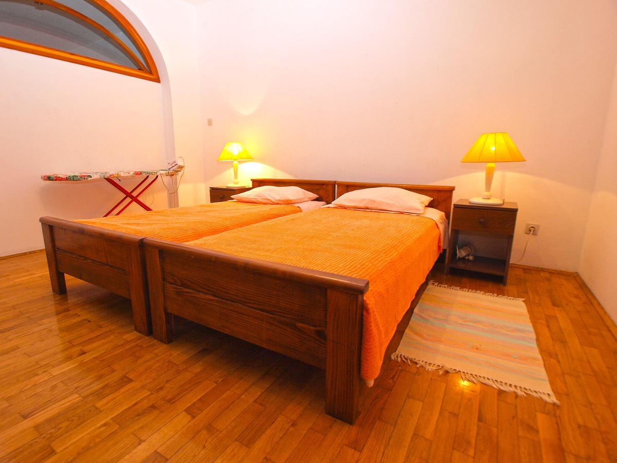 Apartments Dvorine 1210 Banjole Dış mekan fotoğraf