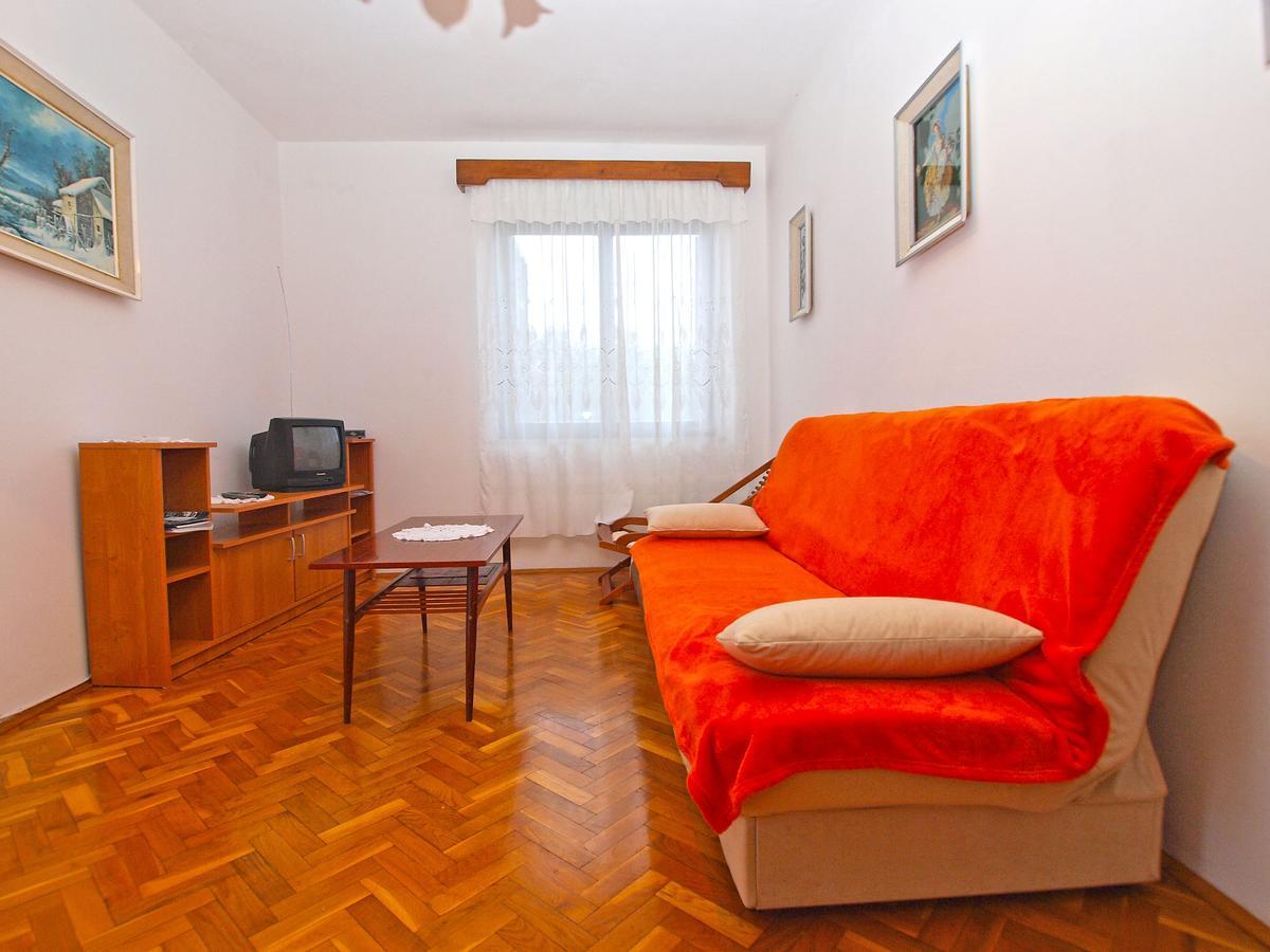 Apartments Dvorine 1210 Banjole Dış mekan fotoğraf