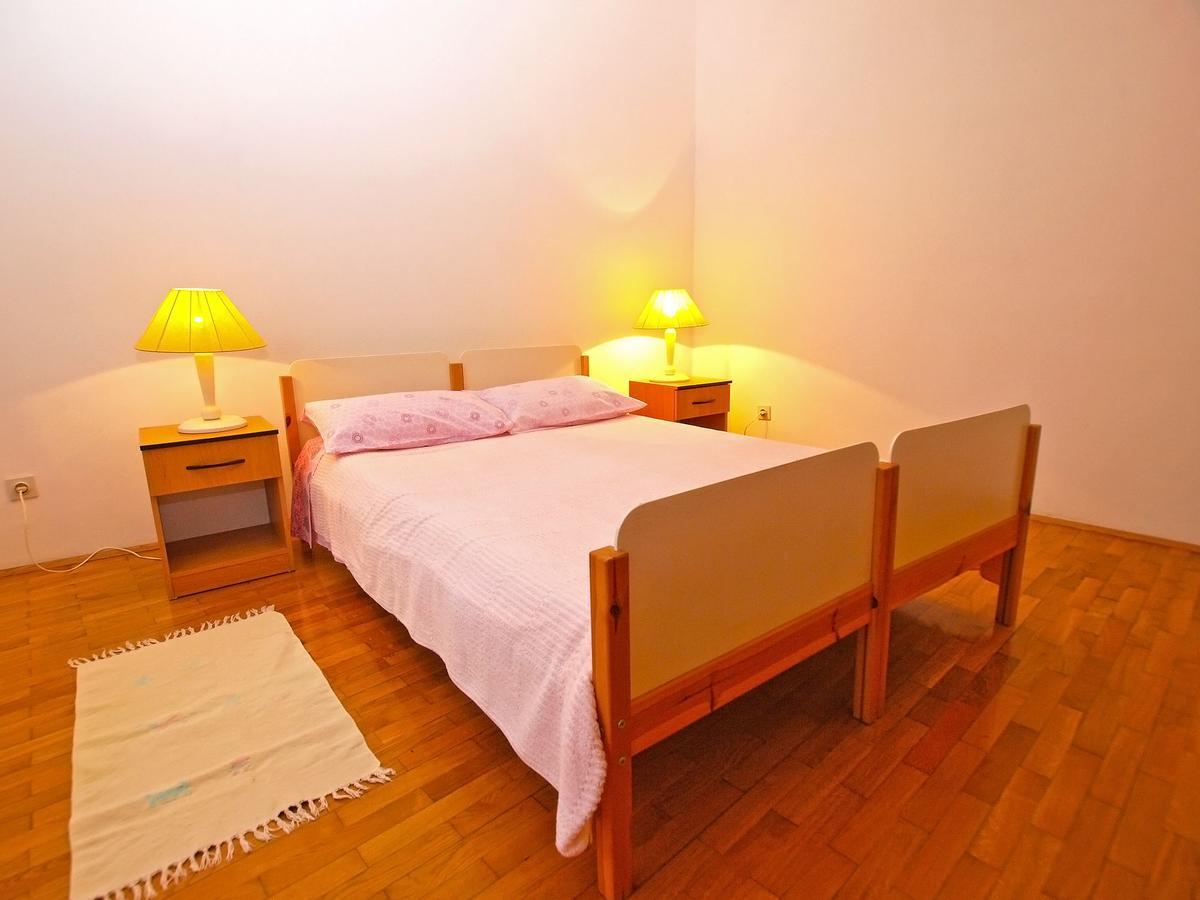 Apartments Dvorine 1210 Banjole Dış mekan fotoğraf