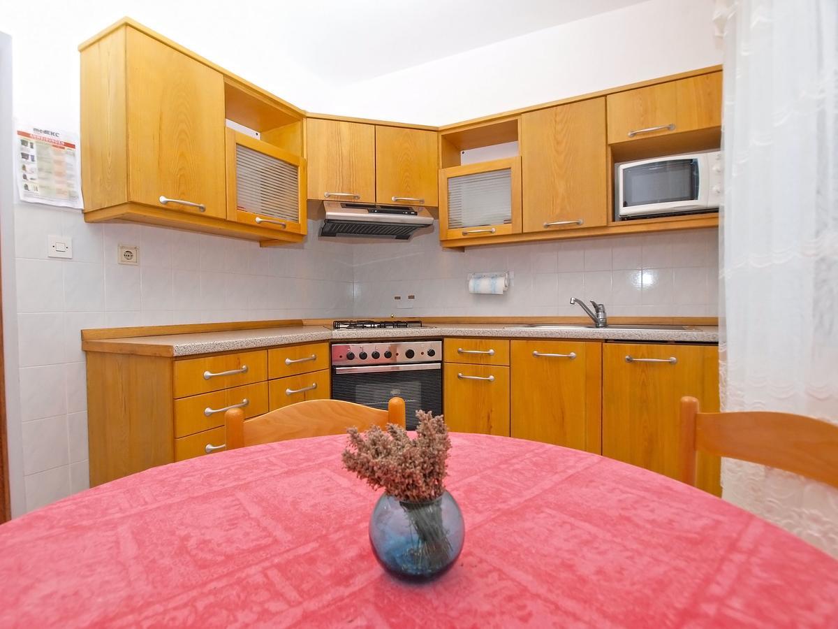 Apartments Dvorine 1210 Banjole Dış mekan fotoğraf